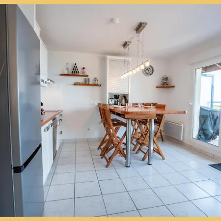 Apartment Les Rives Du Leman I T3 I *